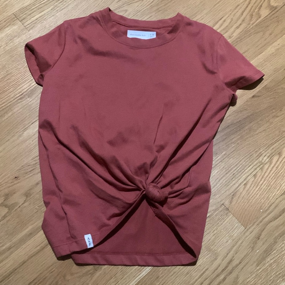 Abercrombie kids cute t shirt